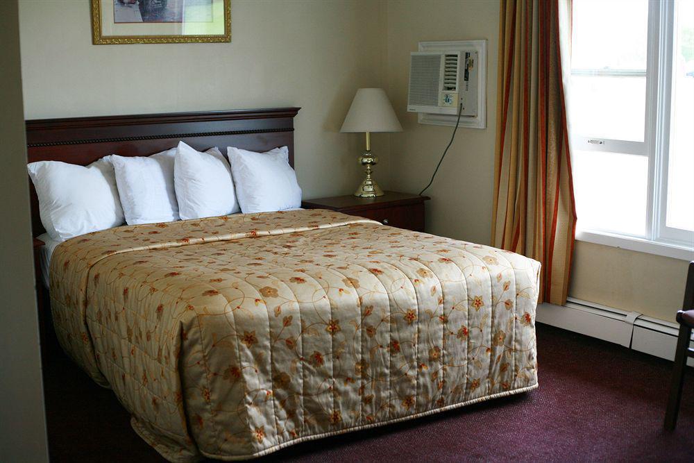 Queens Arms Inn Charlottetown Dış mekan fotoğraf
